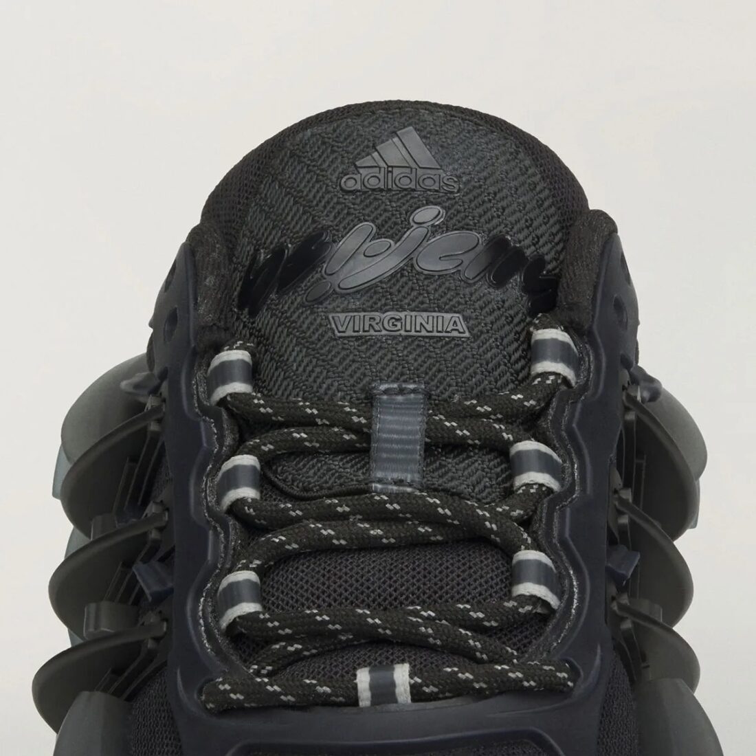 Adistar Jellyfish Pharrell Williams Triple Black