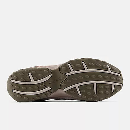 NEW BALANCE 204L
